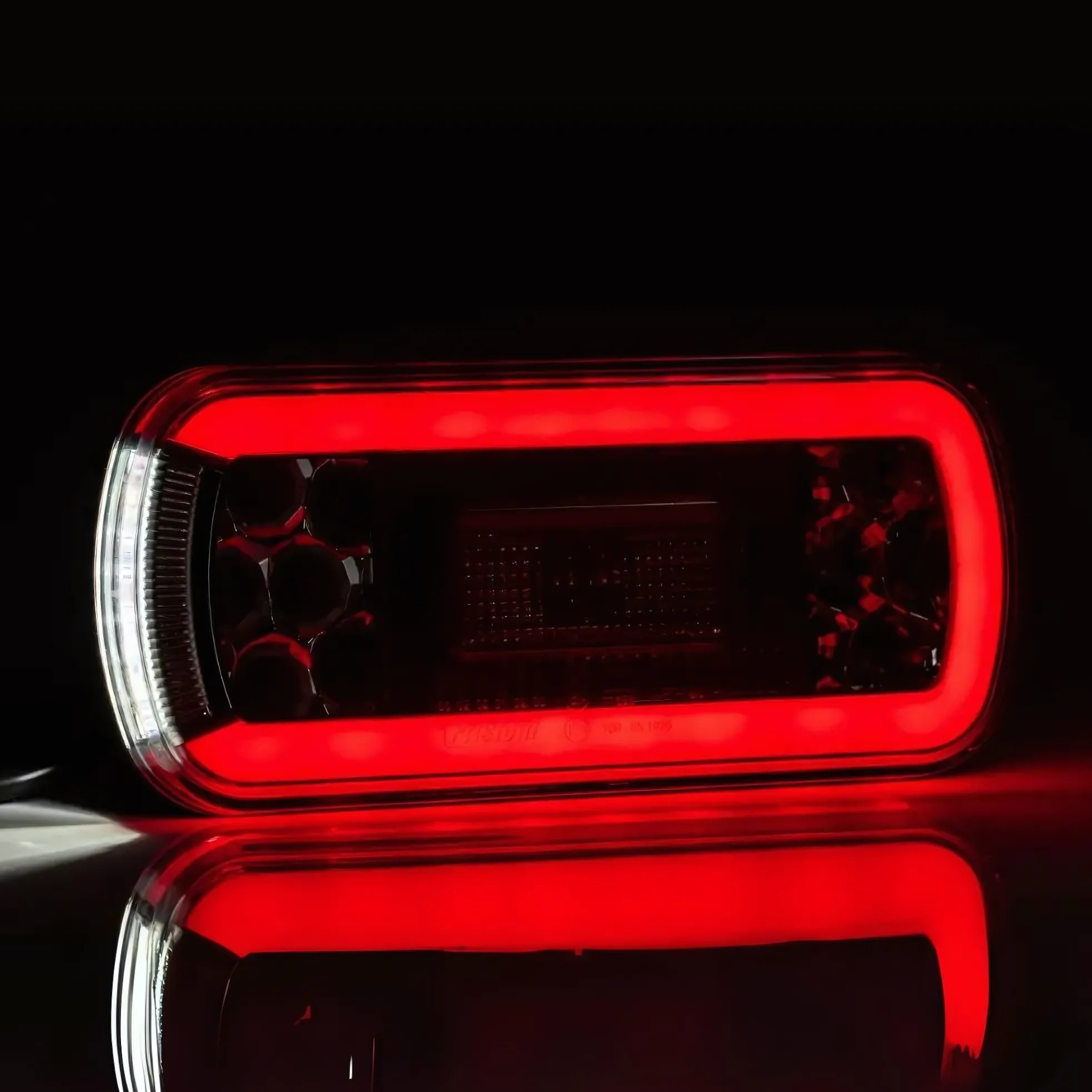 Fristom FT-130 LED Rear Combination Lamp – 6 Function (Stop Tail Indicator Reverse/Fog Reflector Plate) Cable 12–36V