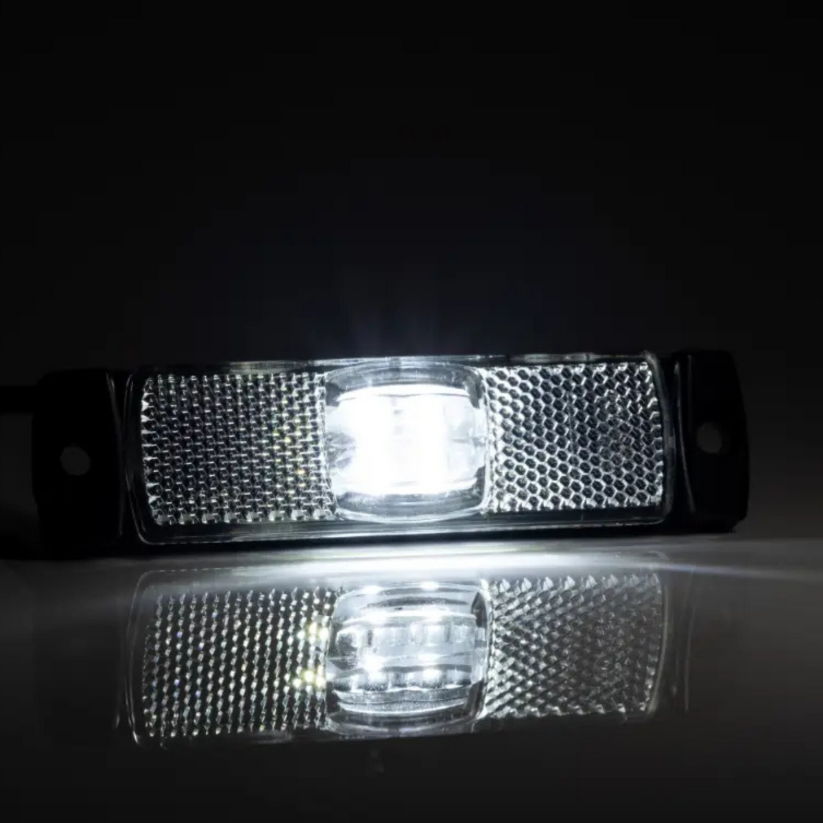 Fristom FT-017 LED Clearance Lamp – Single Function Position Light 12/24V Compact EMC Certified - Clearance Light